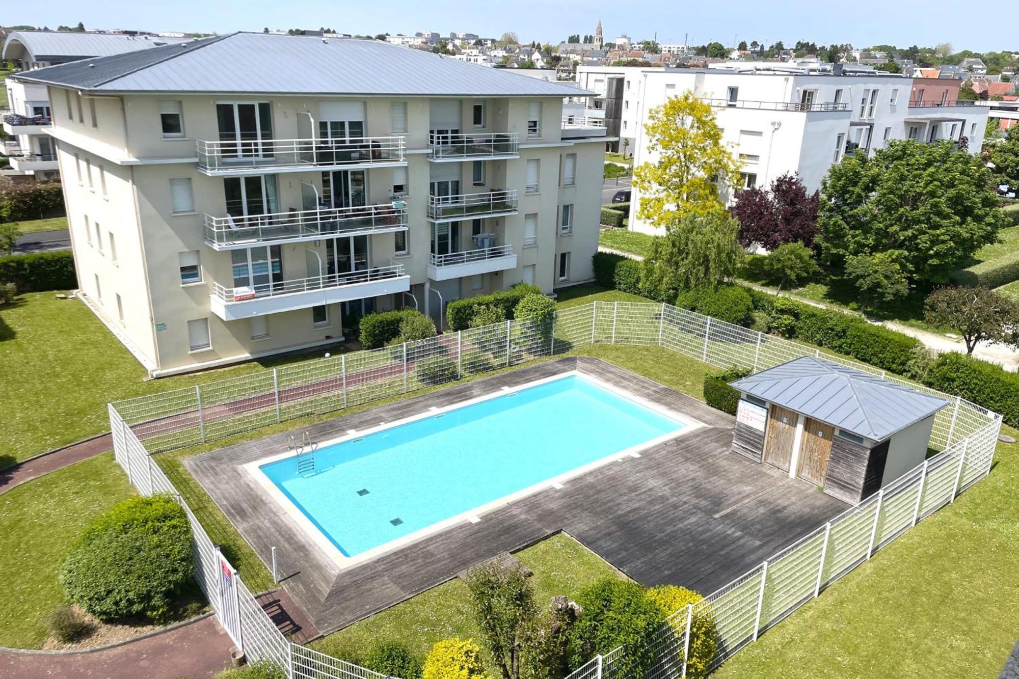 Le Rooftop - Terrasse - Parking - Piscine 凯恩 外观 照片