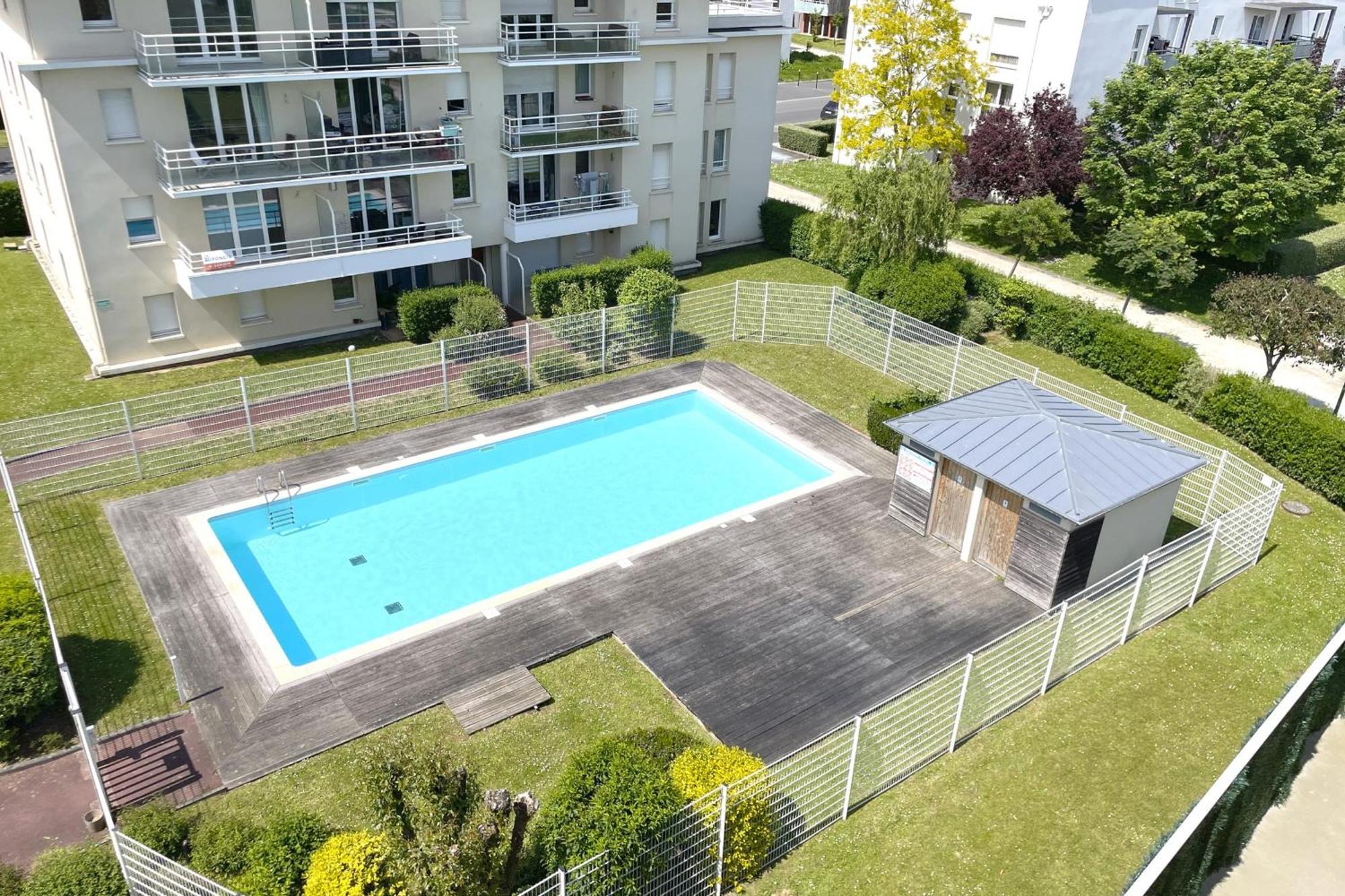 Le Rooftop - Terrasse - Parking - Piscine 凯恩 外观 照片